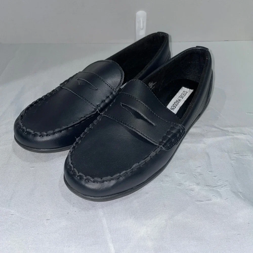 Steve Madden BJARED Boys Black Leather Penny Loafers Size 5 Slip On Dress Shoes